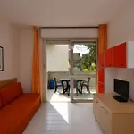 Parco Hemingway-38 By Interhome * Λινιάνο Σαμπιαντόρο